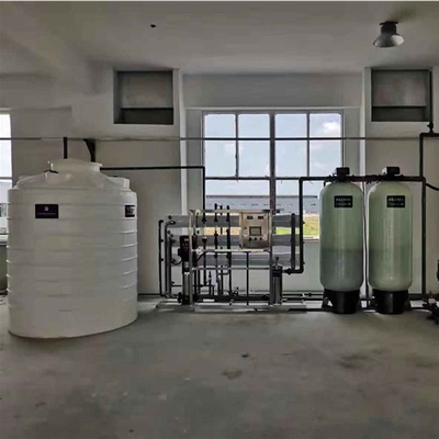 上海小型純水機(jī) 輝月廠家直供實(shí)驗(yàn)室用純水，貿(mào)易首選合作伙伴